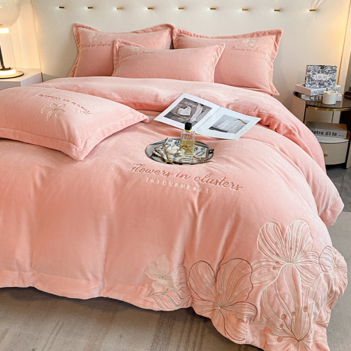 Four-piece set of brushed bedding sheets and quilt covers 2